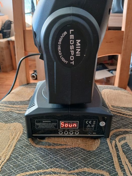 Ruchoma glowa LED  MINI spot reflektor dmx oświetlenie sceniczne