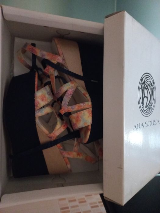 Sandálias de cunha"Ana de Sousa" compensada altas