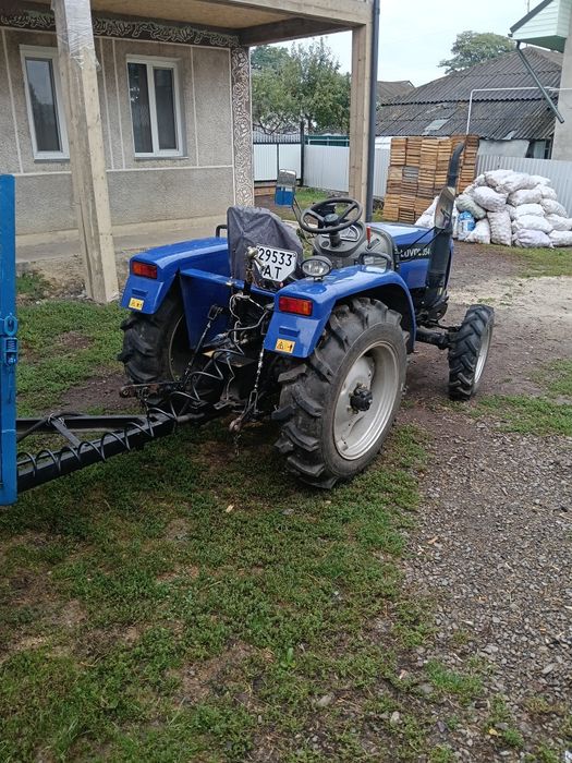 Продам трактор в хорошому стані як новий