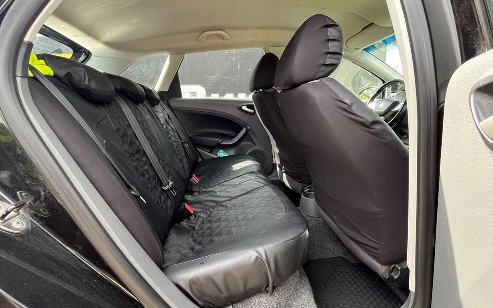 Seat Ibiza 2011 року