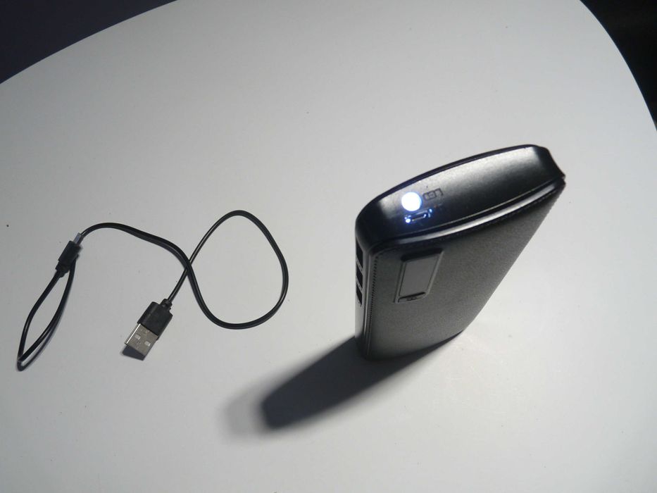 13.powerbenk Elwood 20000mAh