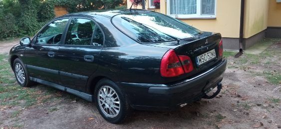 Mitsubishi Carisma