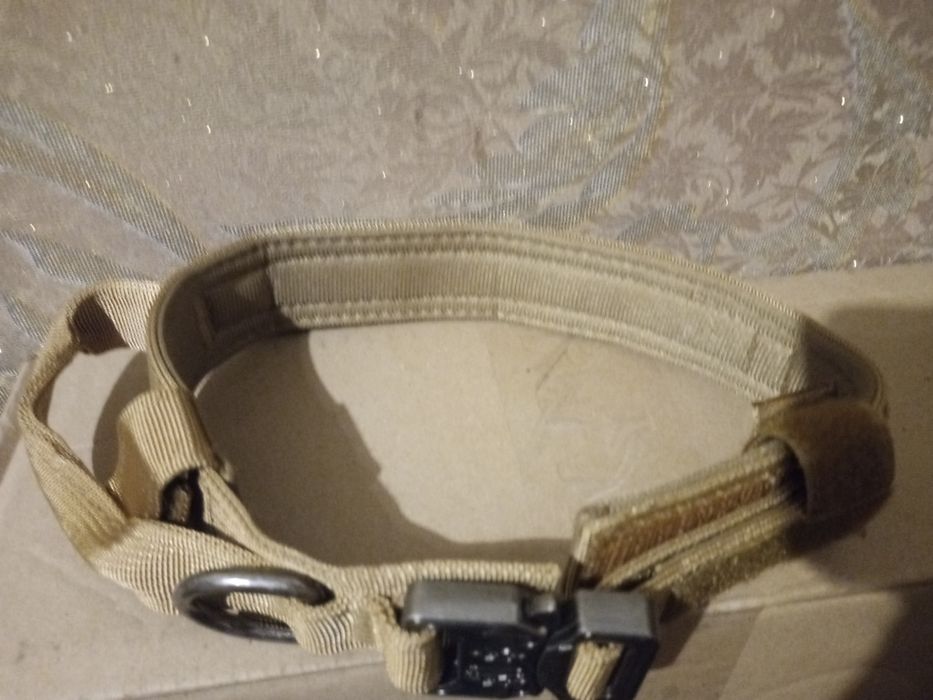 Тактичний нашийник 48см підвищеної міцності з ручкою та металевою заст