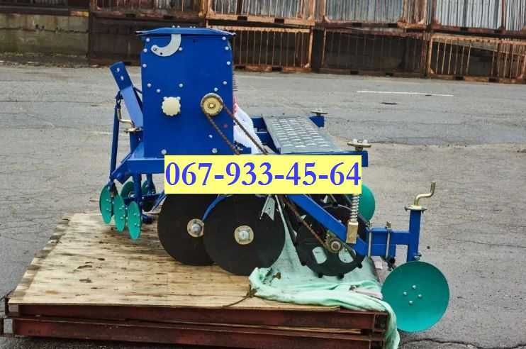 Дисковая Зерновая сеялка - ширина захвата 2.1 м на 14 рядов (СЗ, ЗАРЯ)