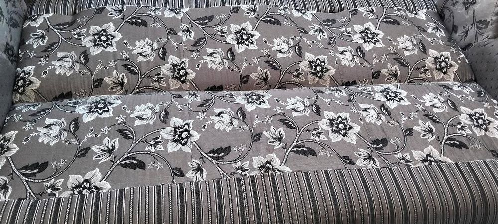 Продам диван -"книжка" б/у