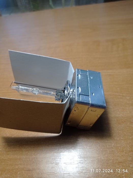 Ксеноновая лампа с блоком розжига D1S 85V 35W PK32-d