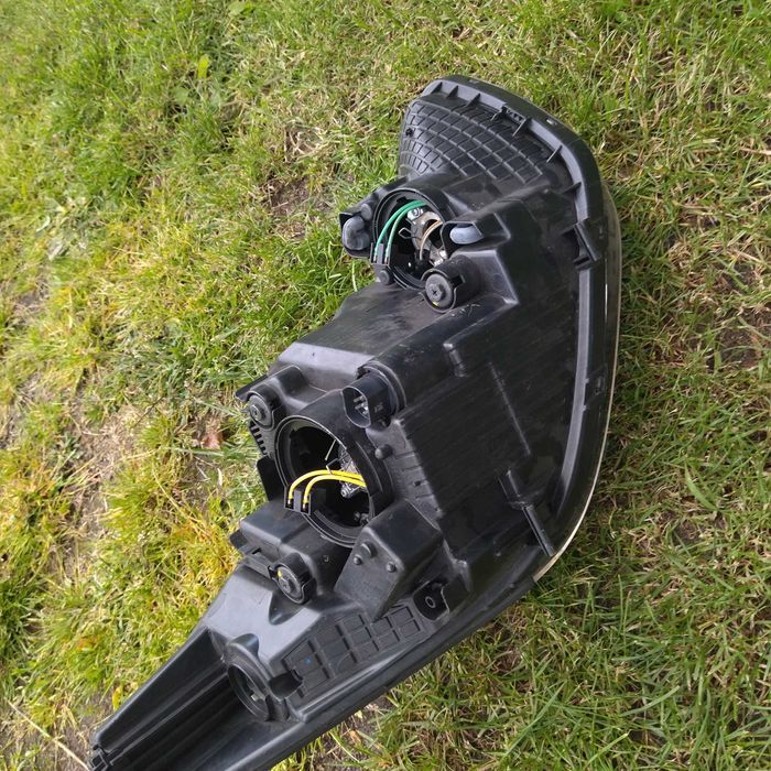 reflektor lampa  lewa hyundai i20 lift 92101-4P500