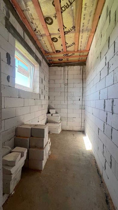 Продам новий будинок в с.Лютіж (Вишгородський р-н).