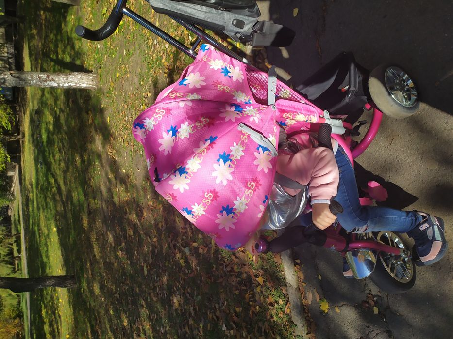 Трёхколёсный велосипед розовый