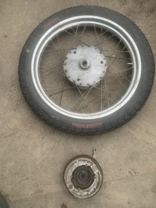 Диск Минск с новой резиной