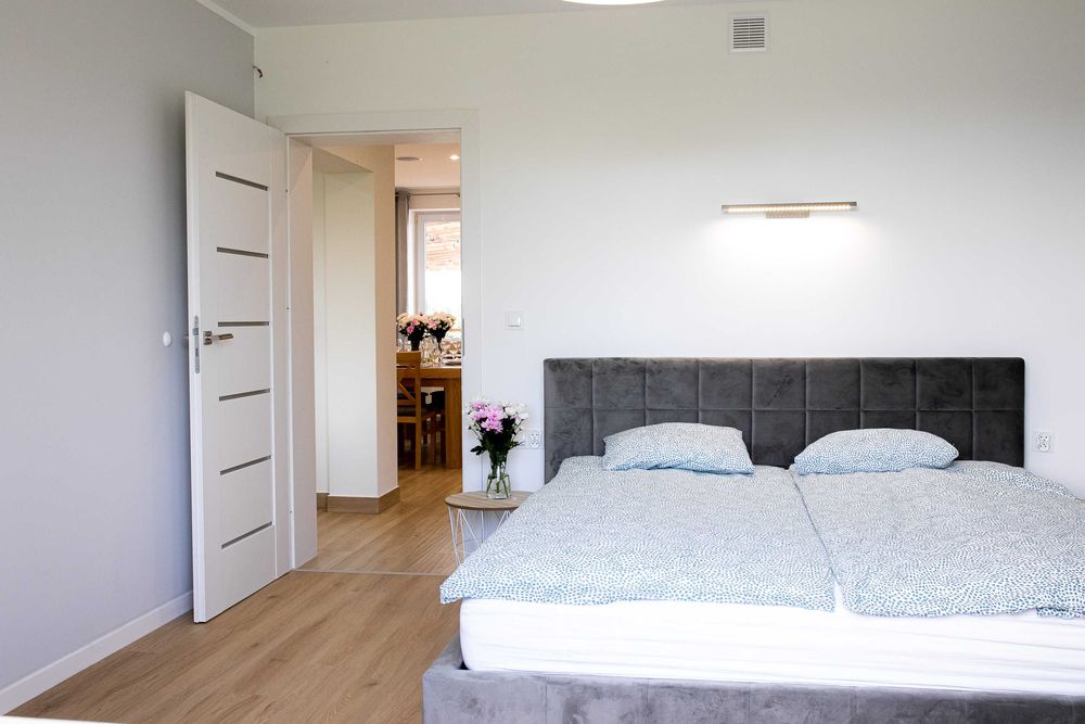 Dom na wynajem wakacje basen sauna jacuzzi 40 km od Warszawy