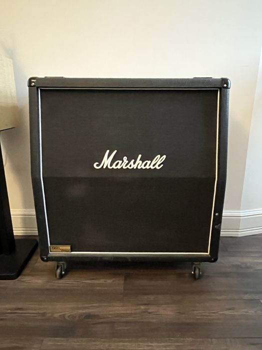 Marshall 1960 Vintage AV 4x12  Celestion 280 Watt