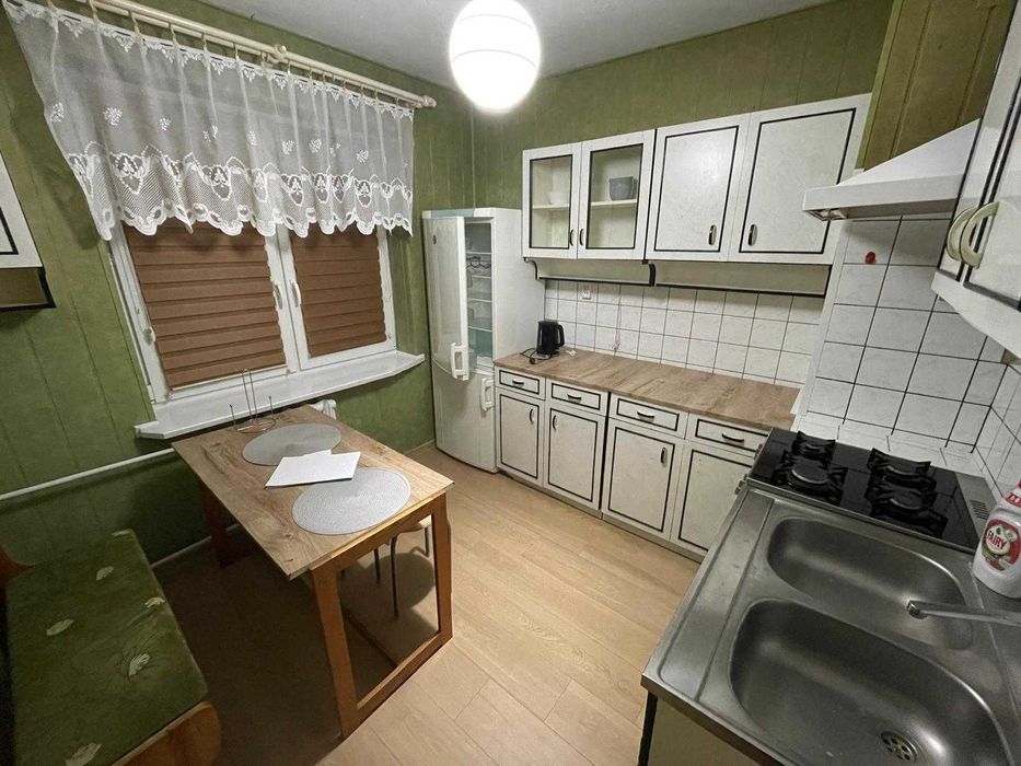 Mieszkanie, 2 pokoje - 42 m²- parter