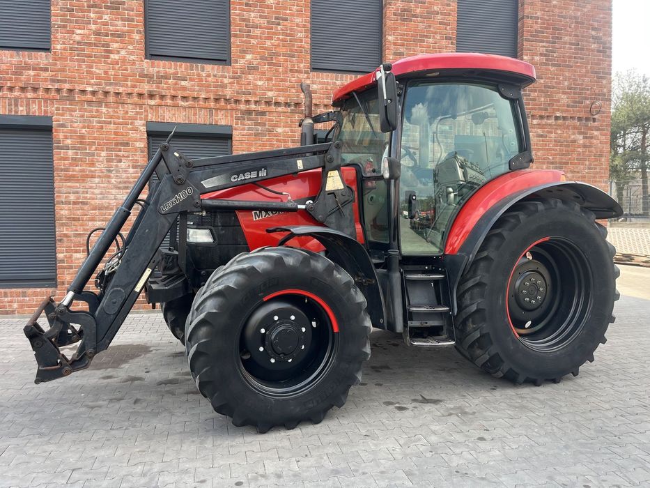 Case IH Mxu110  Case Mxu 110 z ładowaczem czołowym