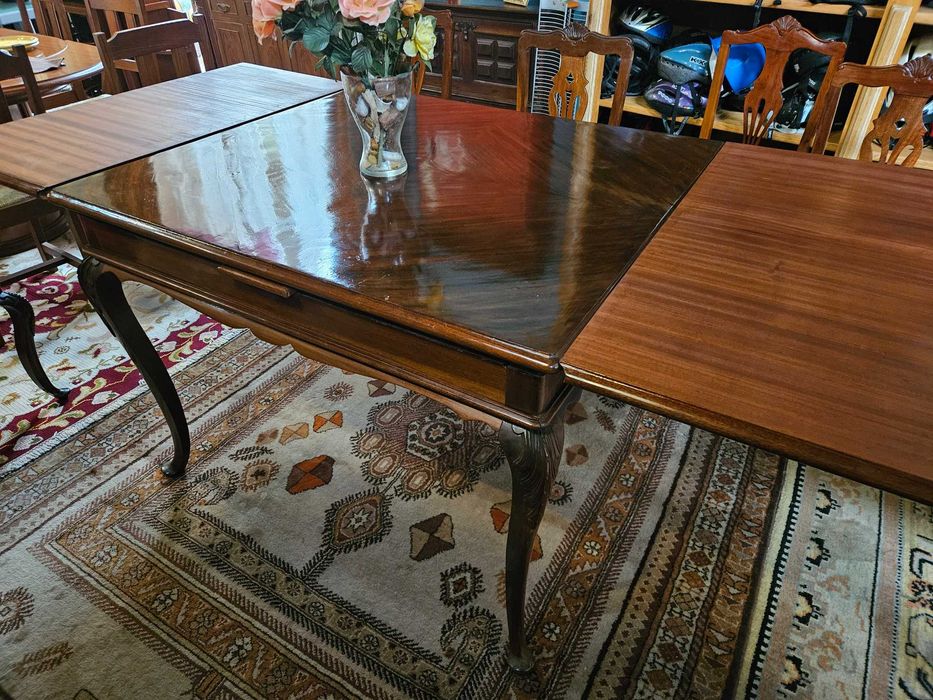 Mesa antiga estilo Queen Anne - Extensível - Bom estado geral - Só a