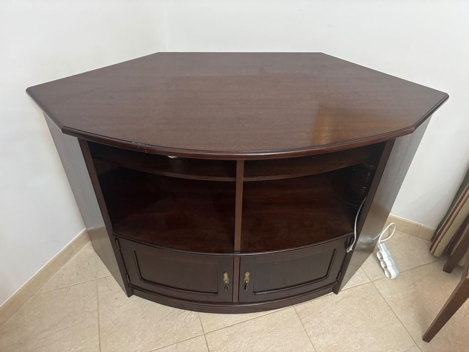 Movel castanho vintage