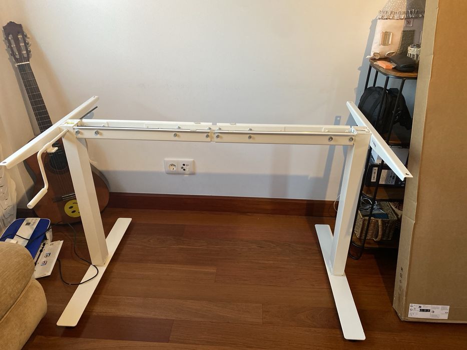 Pes de secretaria sentado/de pe Standing desk