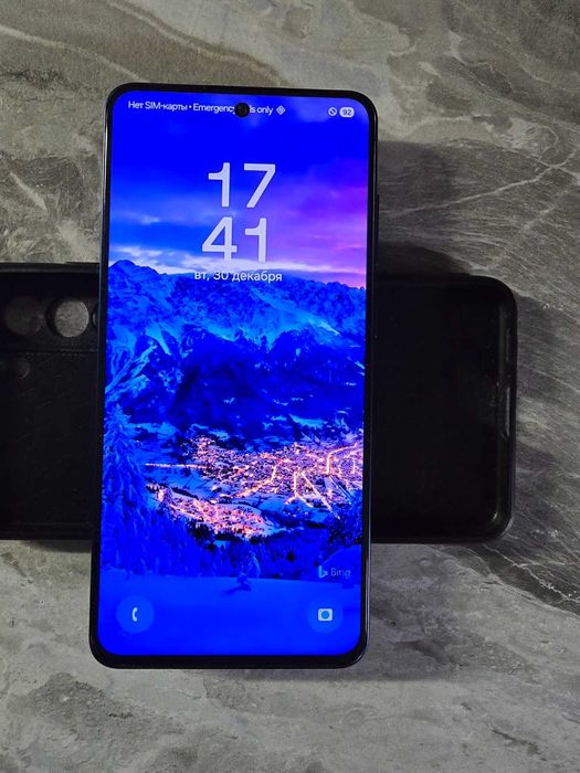 S21 FE 6/128 Android 16