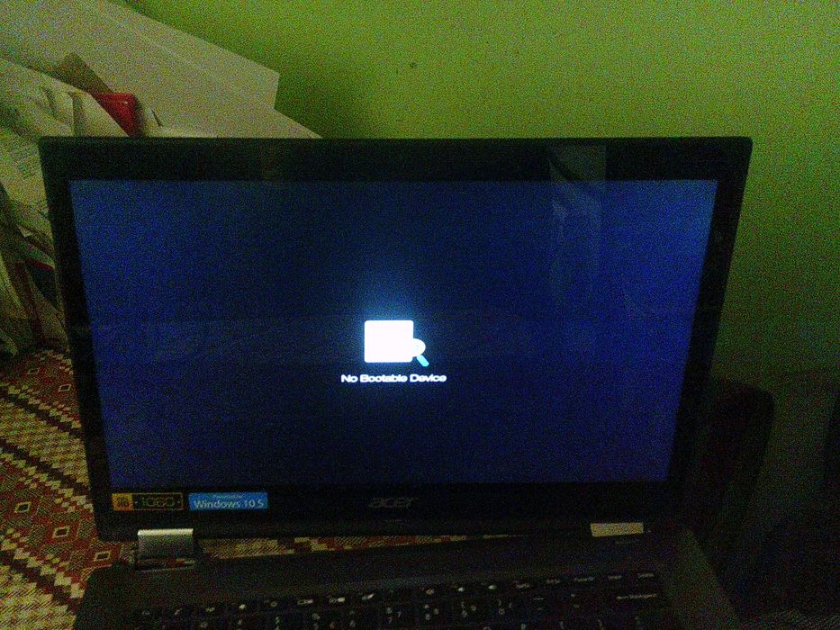 Laptop Acer N17WS, matryca bez wad, na części, do naprawy, USZKODZONY, bez zasilacza.