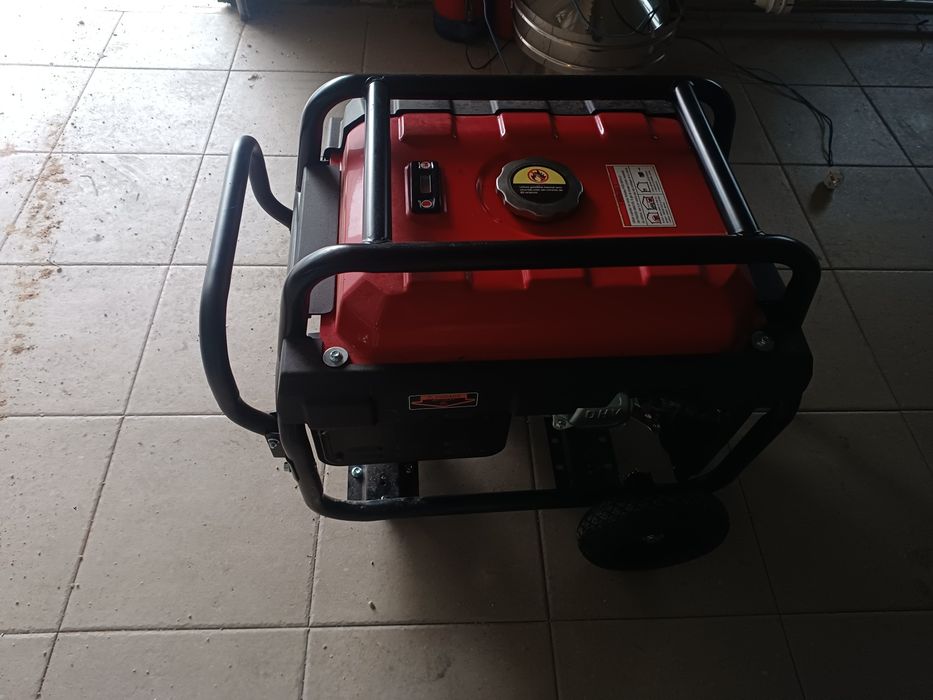 Gerador xom 3 horas de uso com arranque electrico