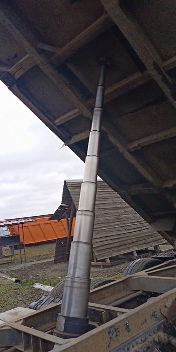 Самосвал зерновоз