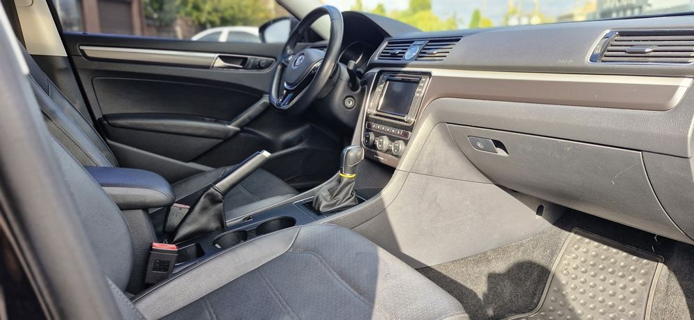 Passat R Line 1.8 avtomat