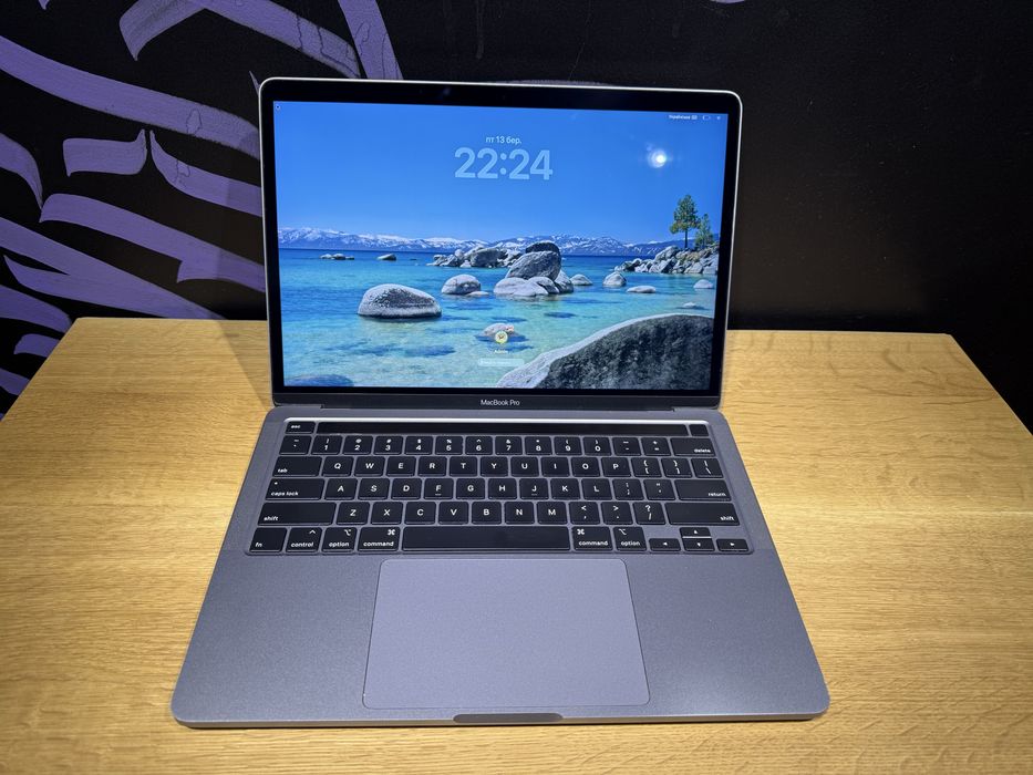 MacBook Pro 13 2020 4xThunderbolt | i5 2.0GHz | 16GB RAM | 512GB SSD