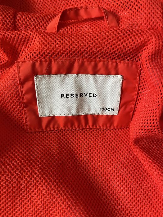 Nowa kurtka wiatrówka, przejściówka