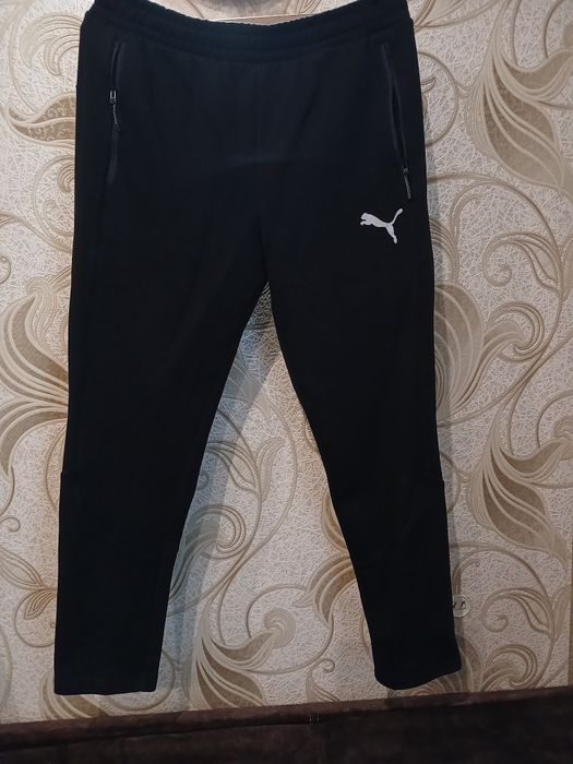 Штаны PUMA Evostripe ( L )з технологією DRYCEL.р.48-50  Оригинал