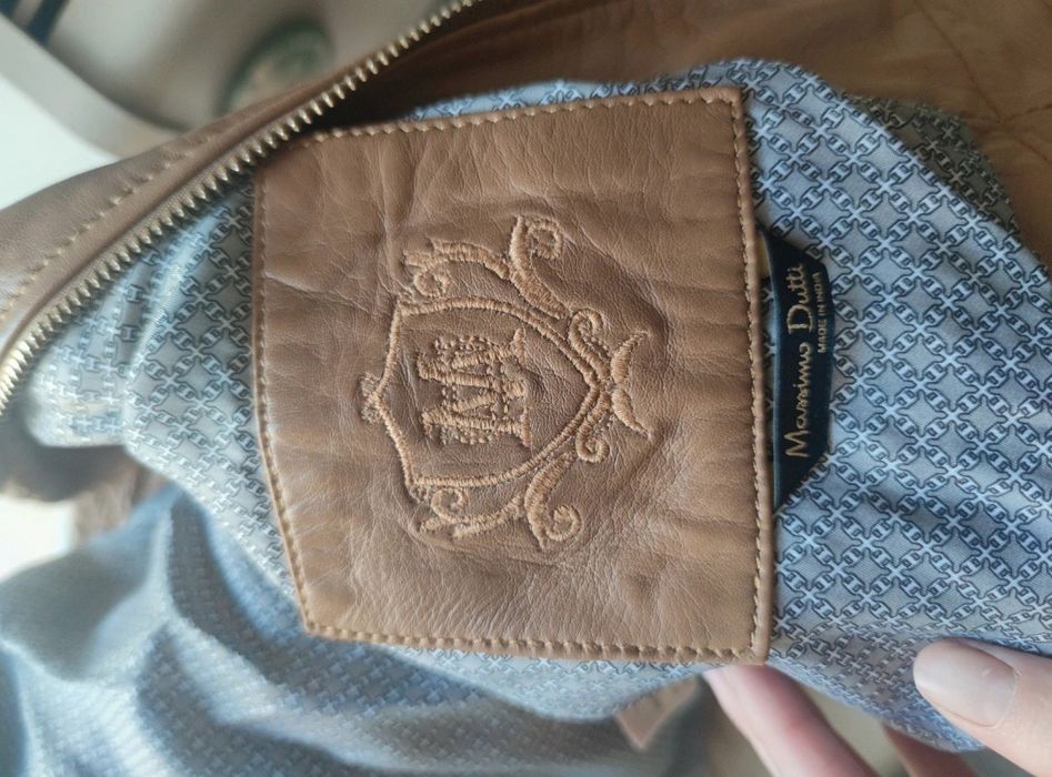 Casaco em pele genuína Massimo Dutti tamanho S cor camel