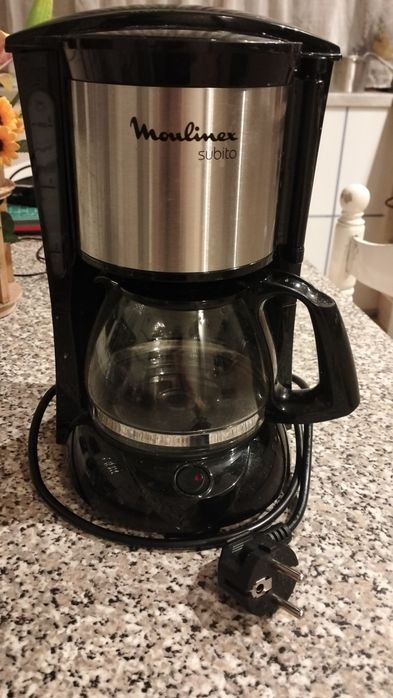 Máquina para Café de Máquina - usada apenas umas 3 a 4 vezes