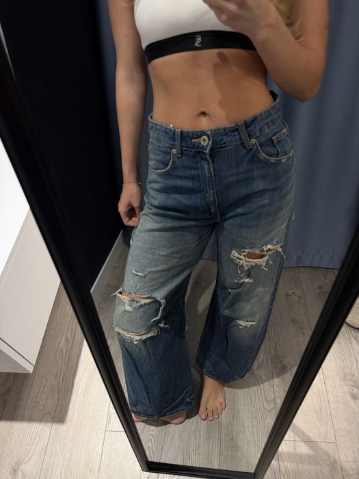 Джинси з дірками Zara
