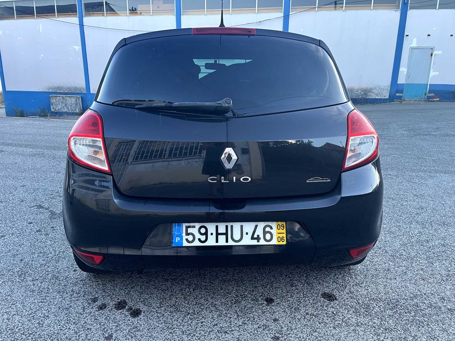 Renault Clio 3 Facelift- 1.5 dCi - Comercial 2009 - Revisão e Inspeção feita