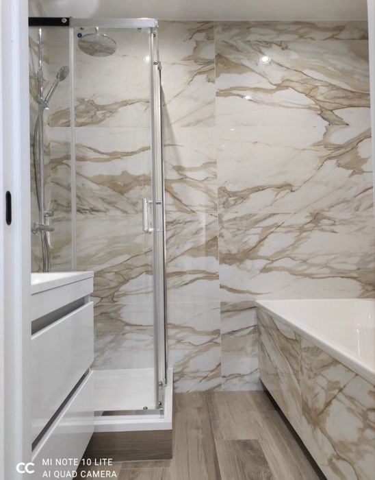 Сдам 2 ком квартиру Теремки ЖК Метрополис ТРЦ  Республика