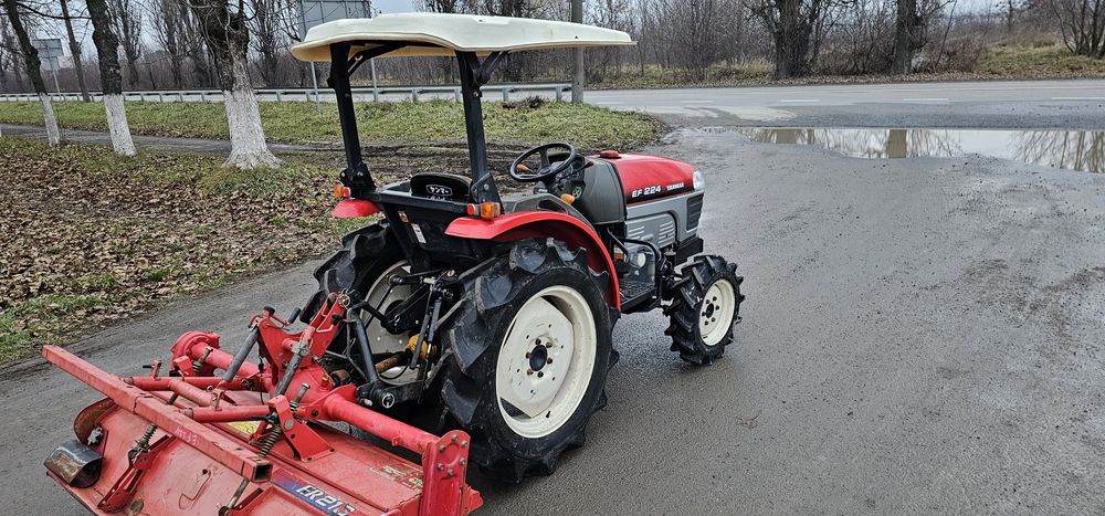 Мінітрактор Трактор Японський Yanmar EF224