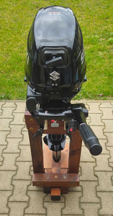 Silnik zaburtowy SUZUKI DF20AS