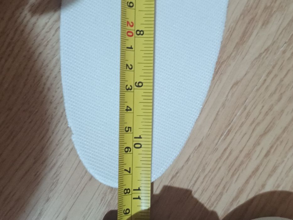 Кроссовки фирмы BDDS 43 размер