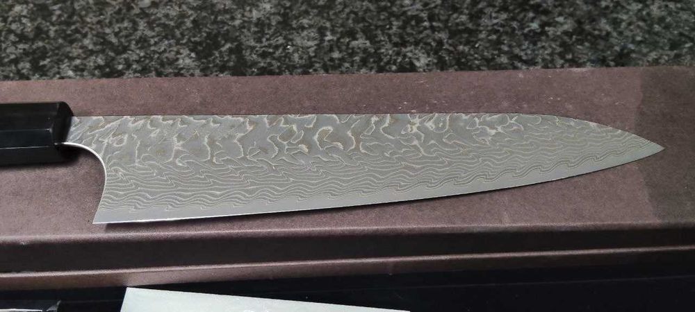 Faca Japonesa yoshimi Kato black Damascus sg2