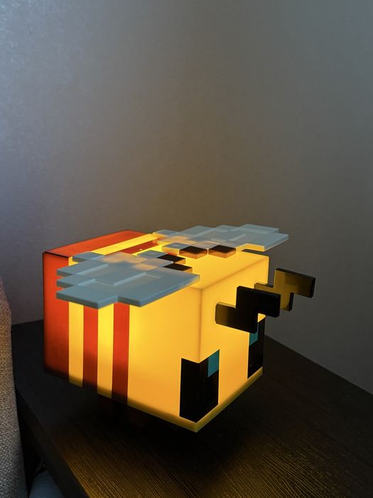 Нічники "бджола" з Майнкрафт