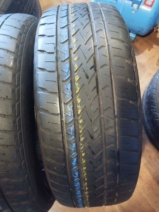 Пара літніх шин Lassa 235/60/16