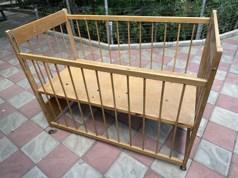 Ліжко дитяче, рядянське