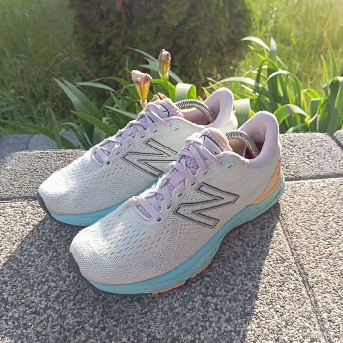 New Balance Fresh Foam 880v11 Sportowe Buty Do Biegania Rozmiar 39