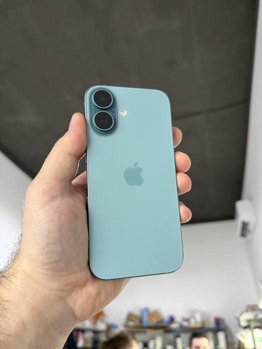 Apple iphone 16 128 gb 91% айфон 16 як новий