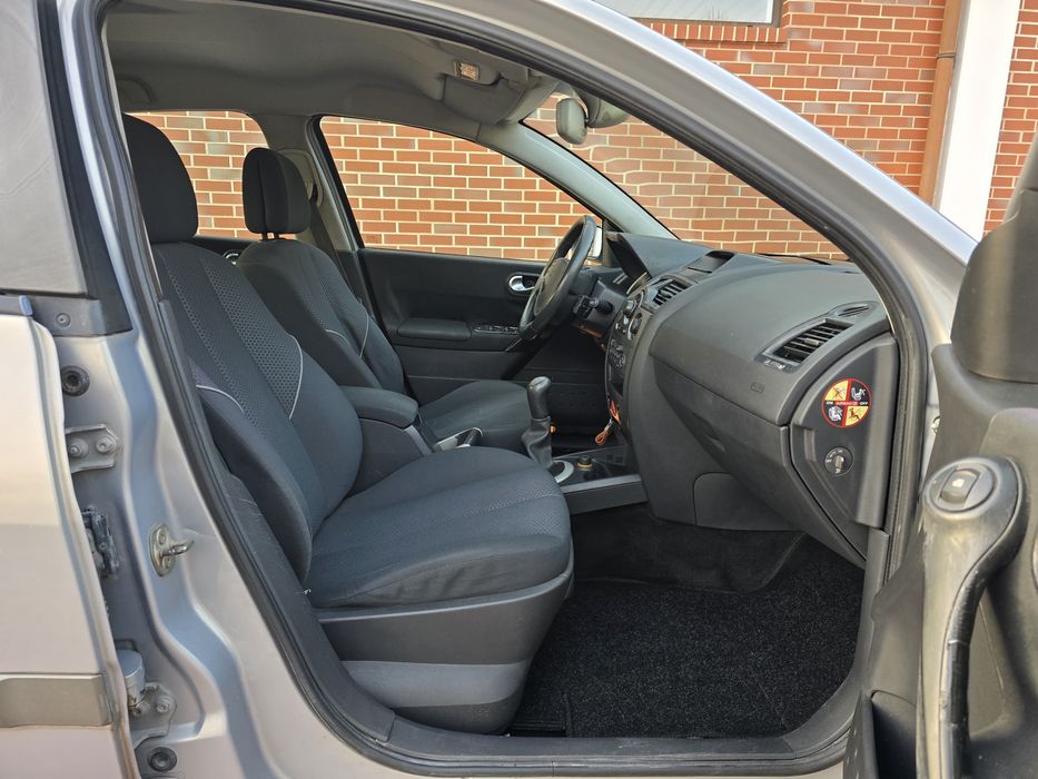 Renault Megane 1.4 16v