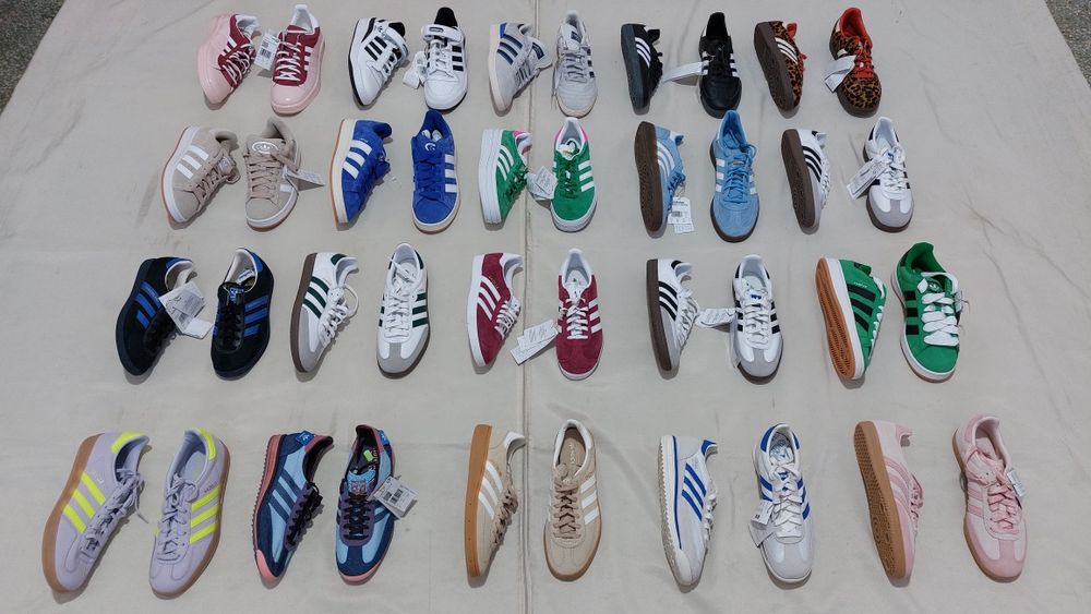 Мікси кросівок Adidas  сток оптом