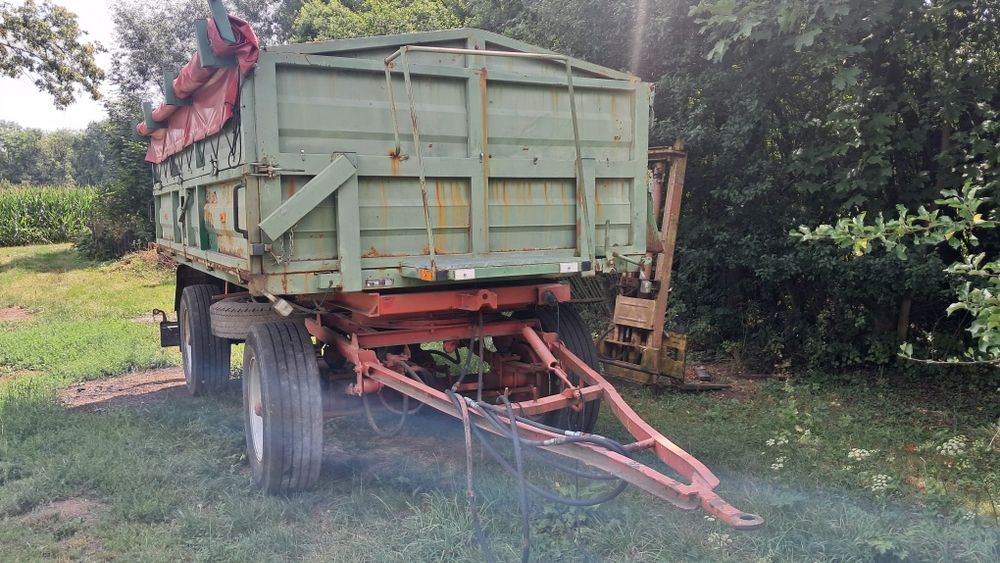 Przyczepy rolnicze hw 6011