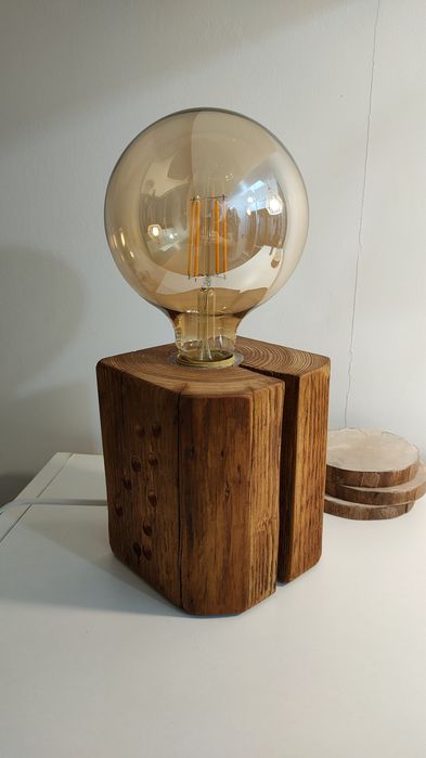 Lampka w stylu farmhouse.