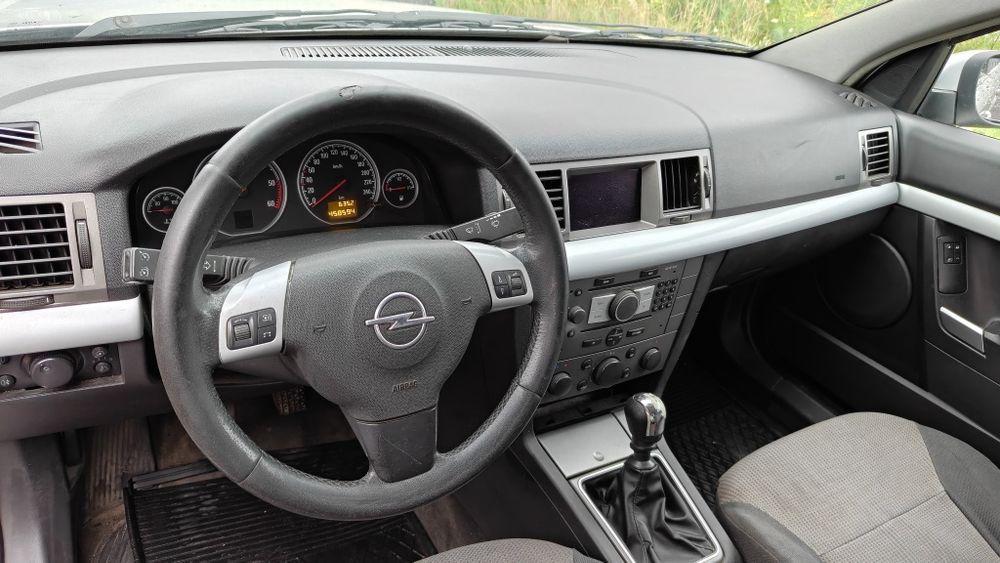 Opel Vectra 1.9 диз 2005 рік опель авто машина для ЗСУ військових