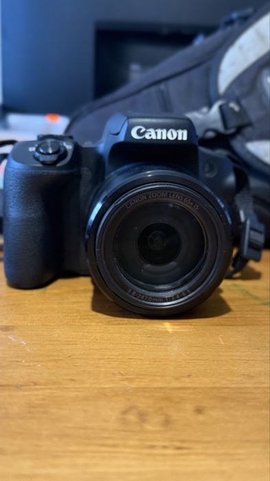 Câmera Digital Canon PowerShot SX70 HS 65x, 4K Wi-Fi e Bluetooth