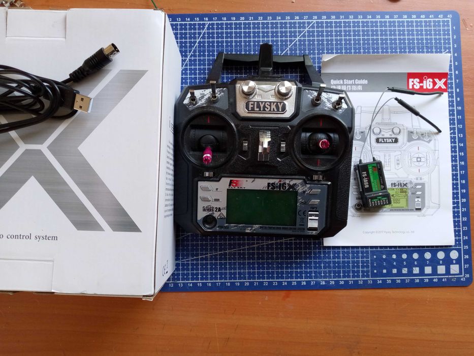 Пульт радіокерування FS-I6X